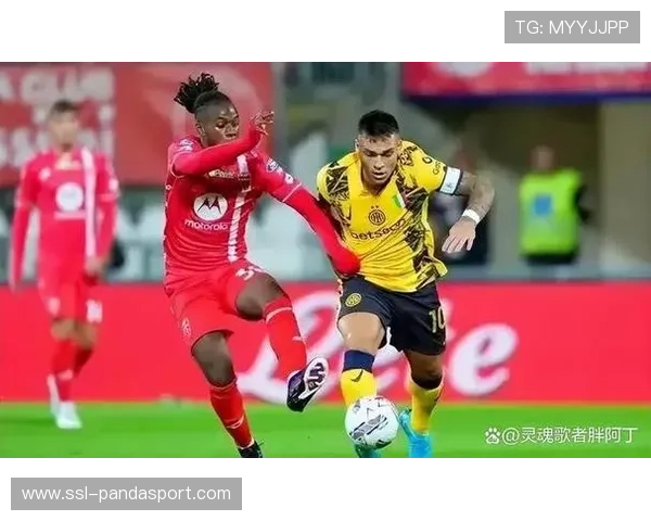 意甲:罗马逆转乌迪内斯,暂登积分榜首 意甲:罗马逆转乌迪内斯,暂登积分榜首