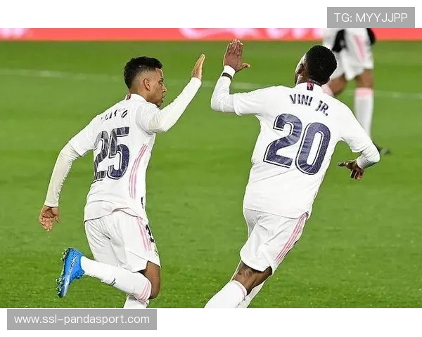 巴西新星安杰洛·恩里克风格似阿诺德,引发关注 巴西新星安杰洛·恩里克风格似阿诺德,引发关注